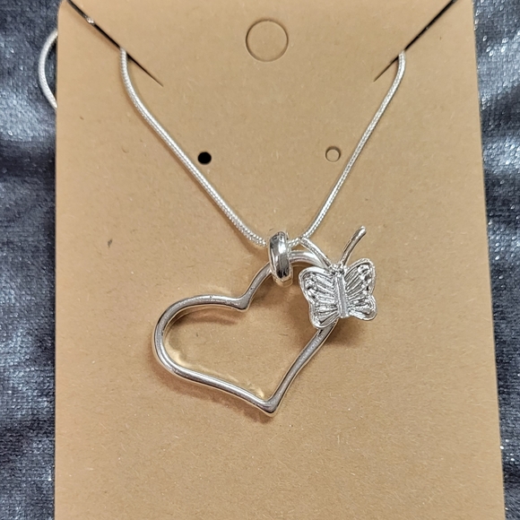 Jewelry - 18 in Heart charm necklace w/ butterfly S925